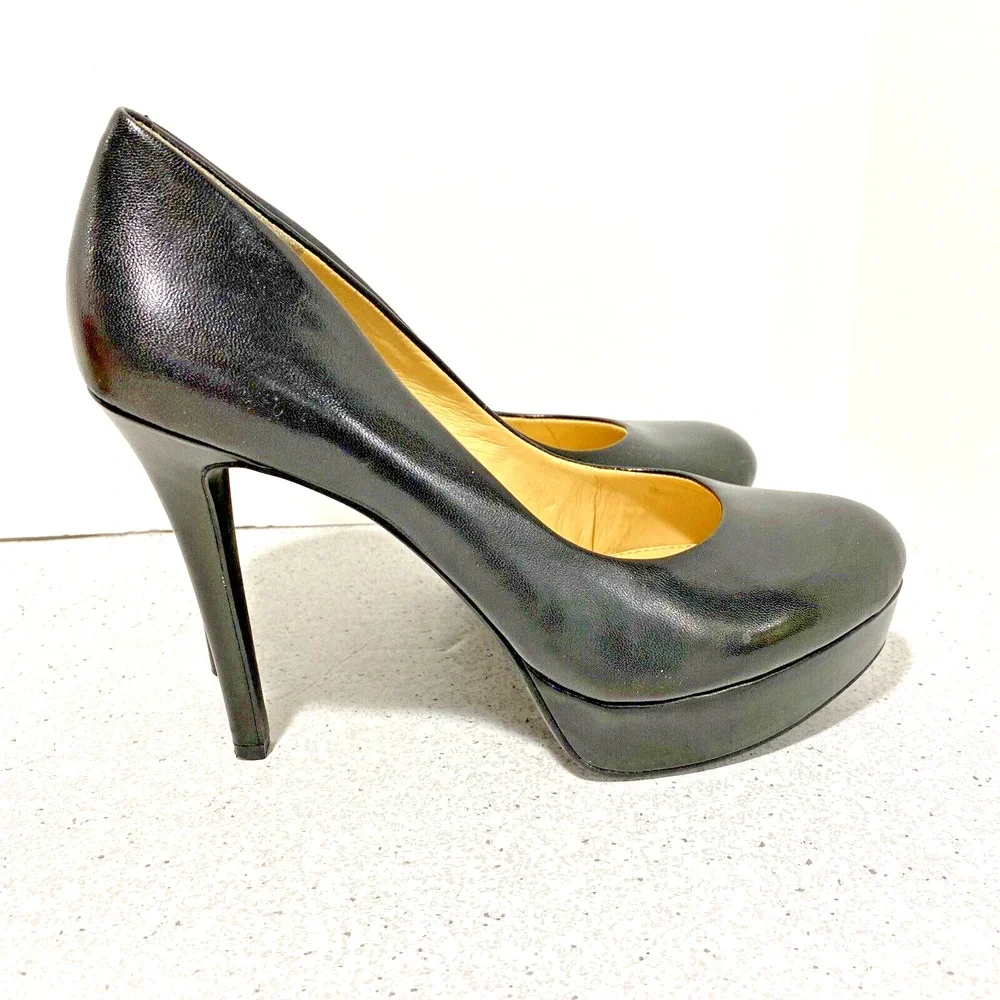 Gianni Bini Black Leather Platform High Heels Pumps Classic Stiletto Shoes 9.5M